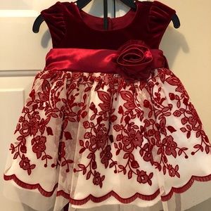 🎄Jona Michelle Christmas Dress 6 months